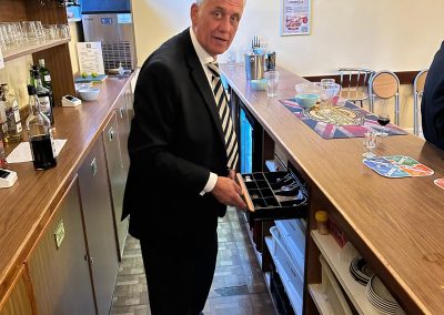 Temp Barman